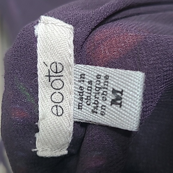 Ecote camisole top size medium - Picture 3 of 3